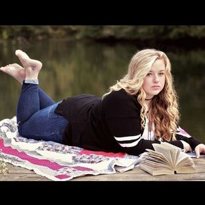 Meet your Posher, Courtney